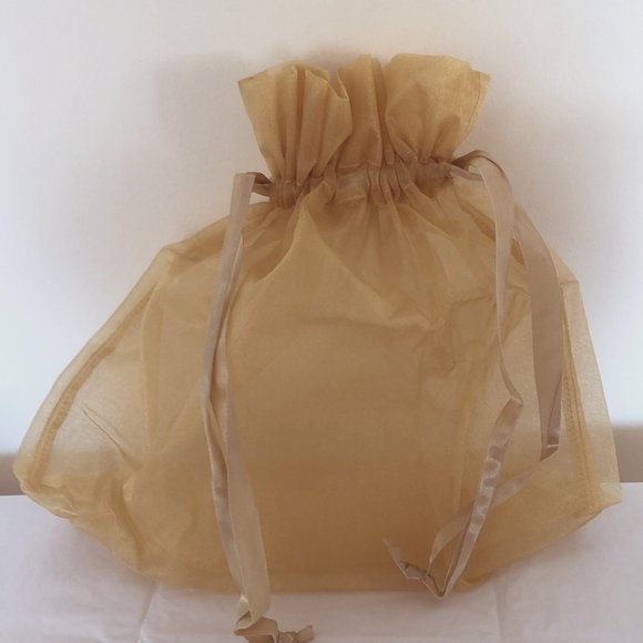 Gold Tote & Bag - Picture 4 of 15